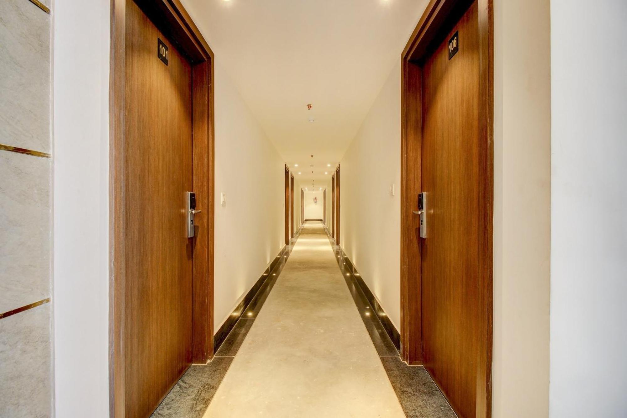 Super Townhouse Oak Aurelia Grand Otel Lucknow Dış mekan fotoğraf